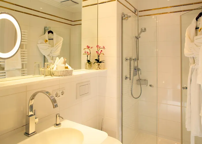 Hotel & Fontenay 5*